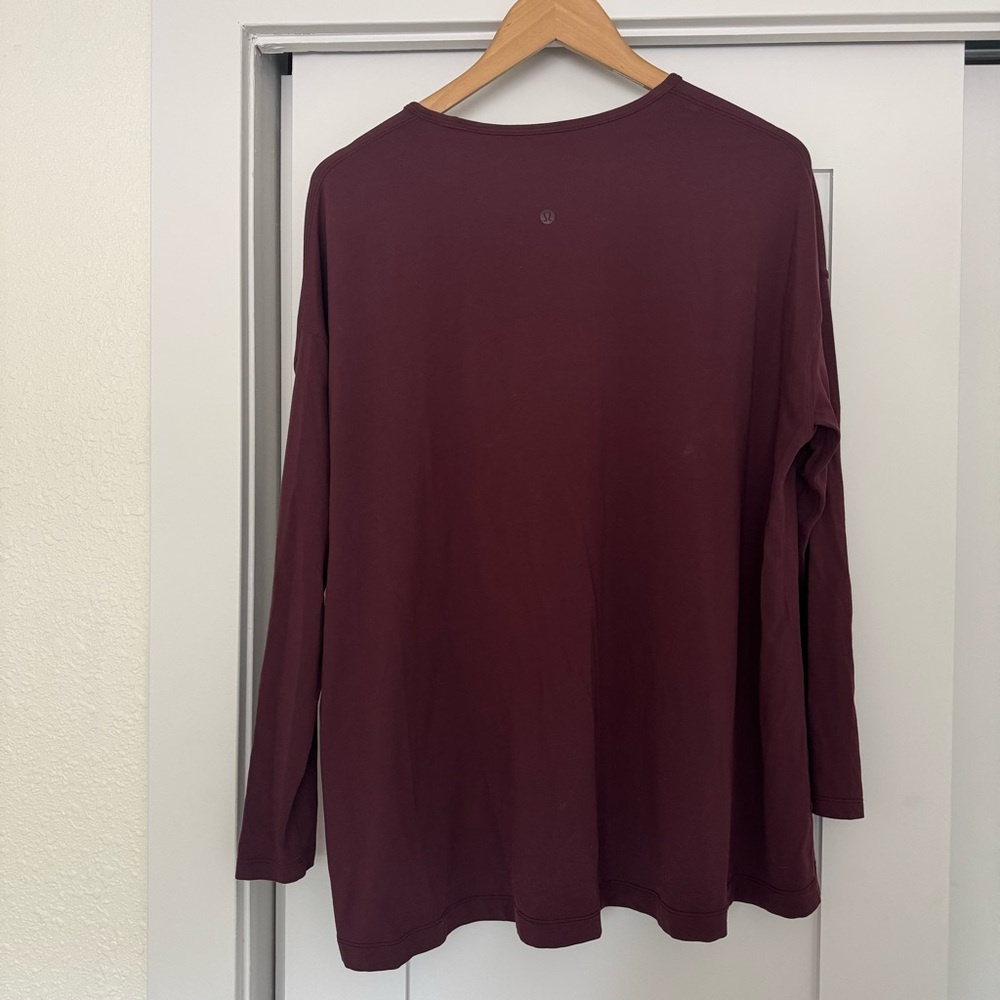 Lululemon Maroon‎ Oversized Long Sleeve Toop